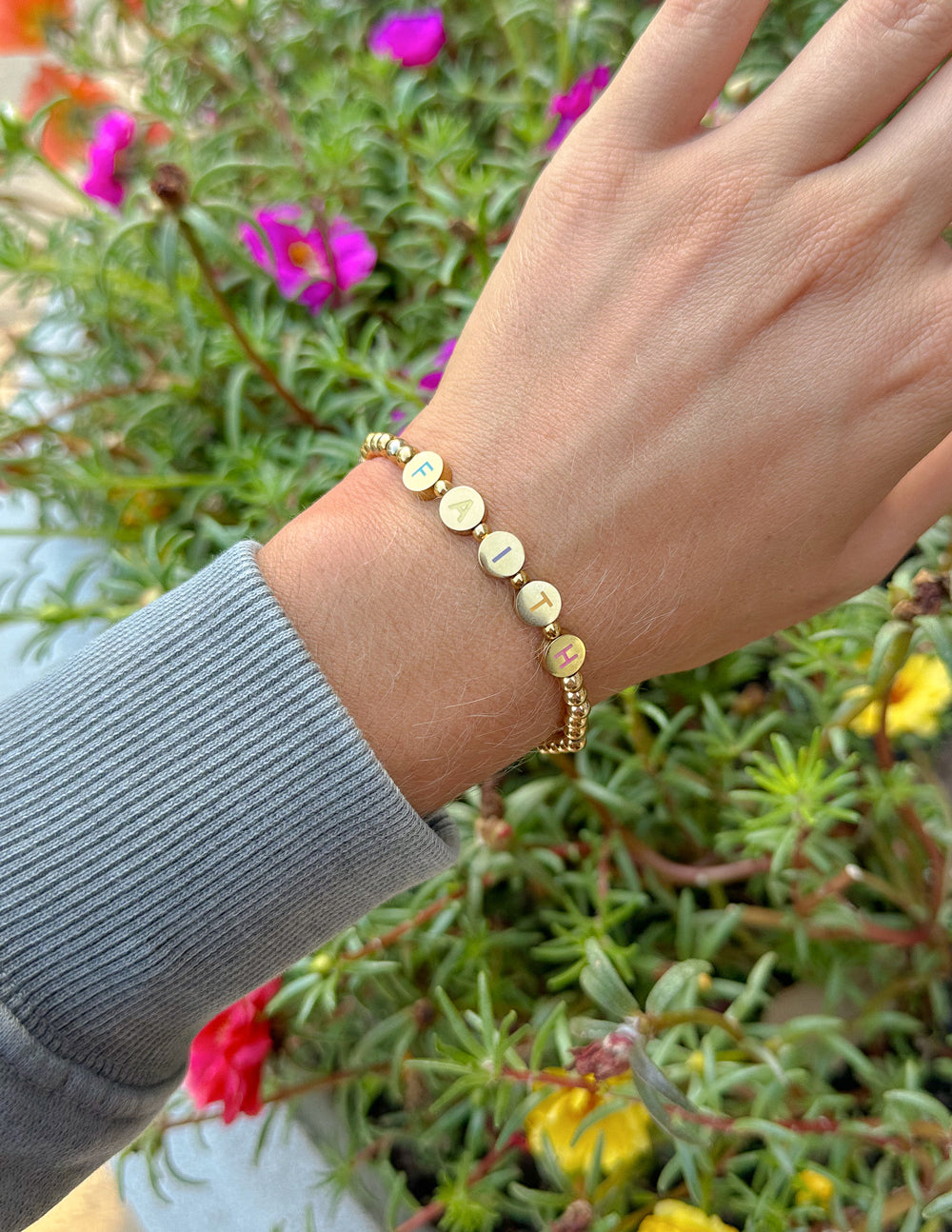 Gold Faith Letter Bracelet